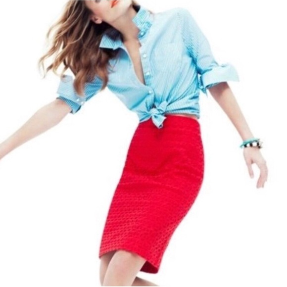 ✂️ F0rBiddEn gArDen bUtt0n d0wN sHiRt - Picture 7 of 10